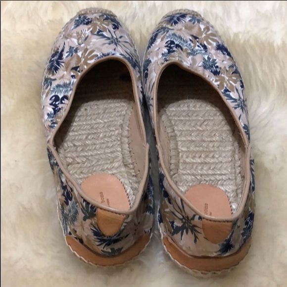 Rag & Bone Flower Printed Espadrilles Flats - Picture 4 of 7